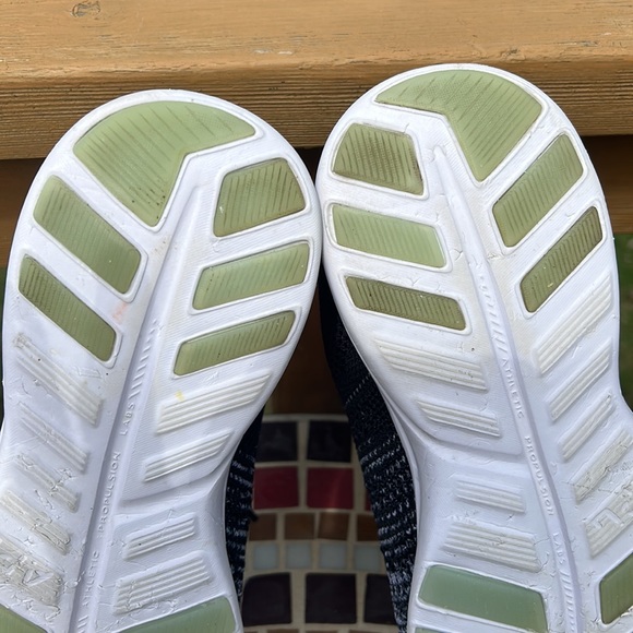 APL Athletic Propulsion Labs Techloom Pro Black Gray White Shoe.  Size 8 - Picture 12 of 16